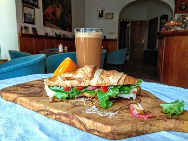 Café Racine - Gastronómia a pohostinstvo