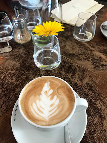 Jacob Café Restaurant - Gastronómia a pohostinstvo