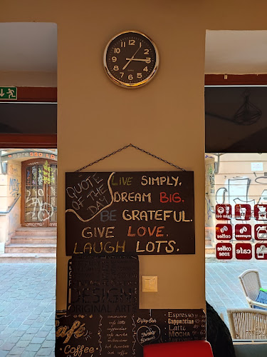 Comentarii opinii despre Take it coffee to go