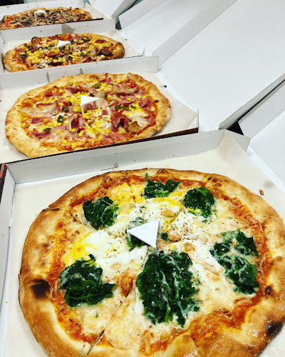 Opinii despre Pizzeria La Mia în Petržalka - Gastronómia a pohostinstvo