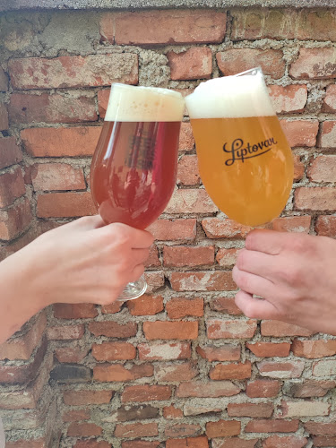 33, Podhora 1297, 034 01 Ružomberok