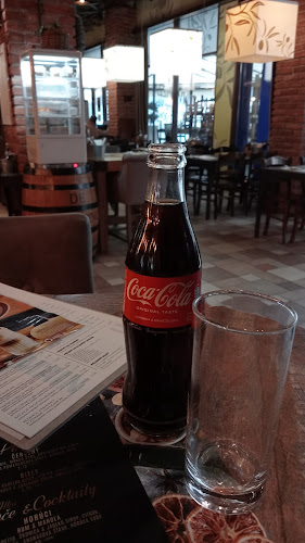 Olive Pizza Restaurant / OC Cassovia - Juh