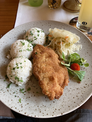 Jarovský dvor - Jarovce