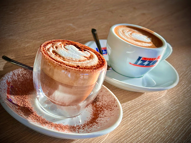 Opinii despre La Famiglia în Košice - Gastronómia a pohostinstvo