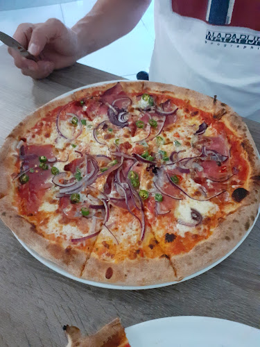 Opinii despre Ancora Restaurant în Banská Bystrica - Gastronómia a pohostinstvo