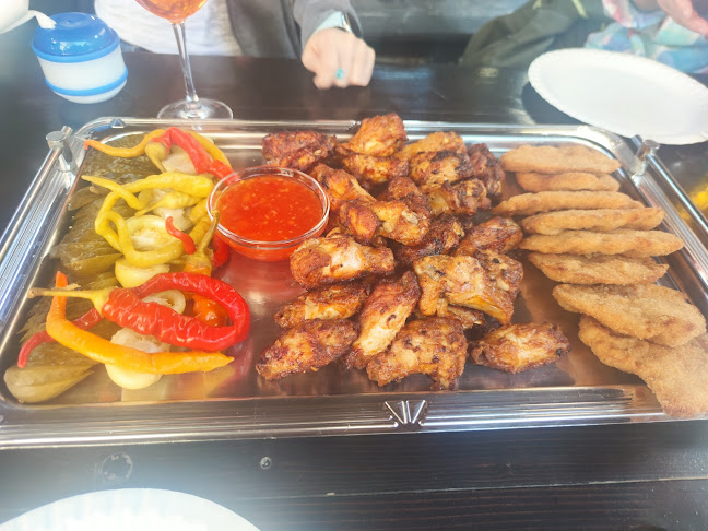 Comentarii opinii despre Bar Maják