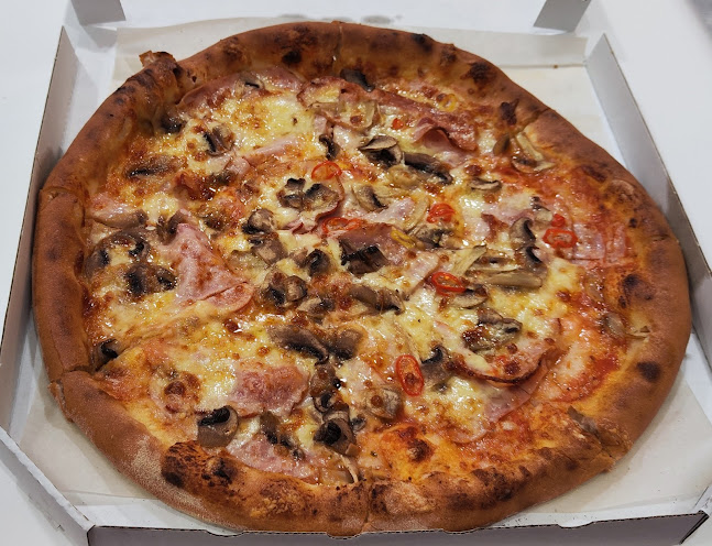 Opinii despre Pepe Nero Pizzeria Italiana în Slovenský Grob - Gastronómia a pohostinstvo