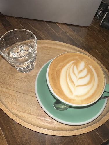 Opinii despre Kaviarnička Stropkov în Stropkov - Gastronómia a pohostinstvo