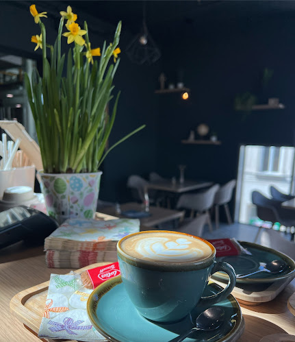 Opinii despre Kaviareň Vežička în Levice - Gastronómia a pohostinstvo