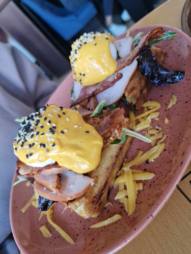 Opinii despre Café Štefánik în Ivanka pri Dunaji - Gastronómia a pohostinstvo