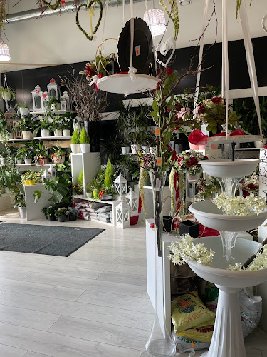 Flowers&Caffe Ružomberok - Gastronómia a pohostinstvo