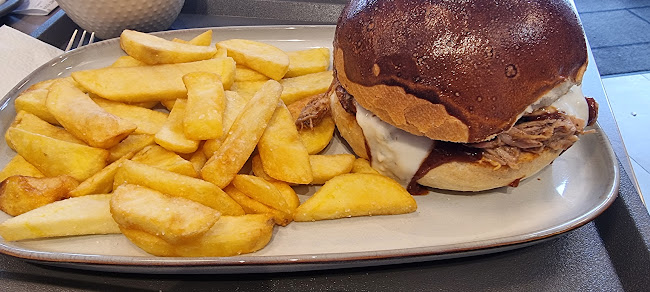 Smokin Pig - Gastronómia a pohostinstvo