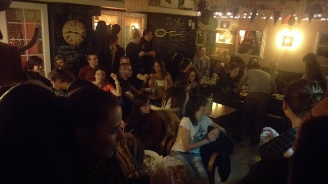 Opinii despre The Peach Ruin Bar în Bratislava - Gastronómia a pohostinstvo