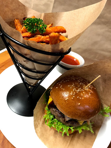 Comentarii opinii despre Pizza & caffe bar pod Gaštanom