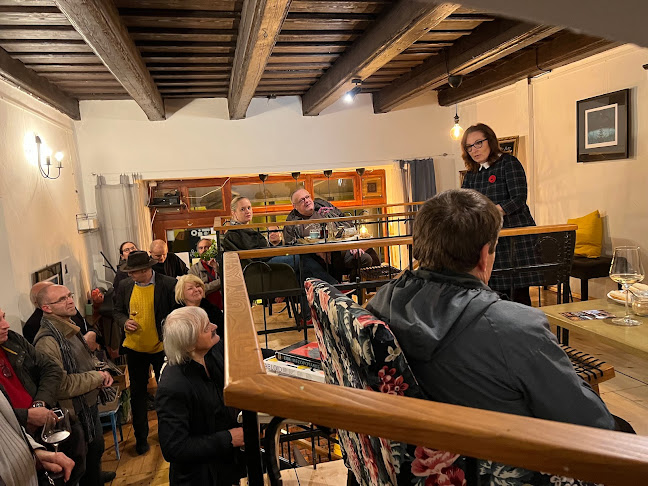 Comentarii opinii despre Kaviareň Poetika