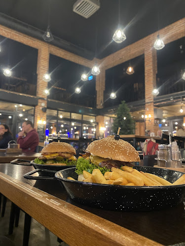 Opinii despre Mamut Pub în Poprad - Gastronómia a pohostinstvo