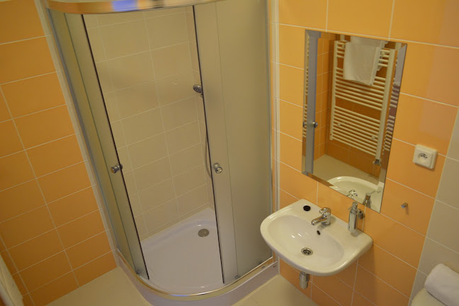 Leone Pub&Reštaurácia - Gastronómia a pohostinstvo