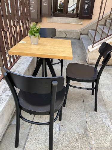 Pause Coffee & Sweets - Bratislava