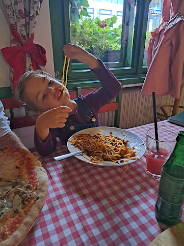 Comentarii opinii despre Taverna (Galanta)