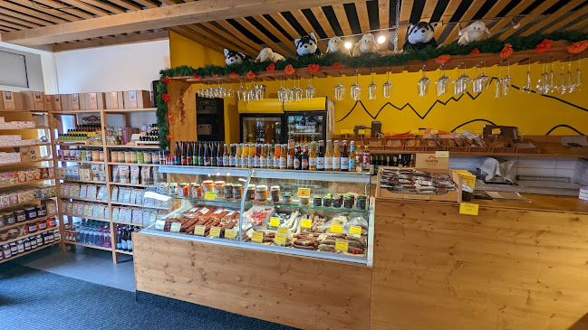 Opinii despre Košiarik în Vysoké Tatry - Gastronómia a pohostinstvo