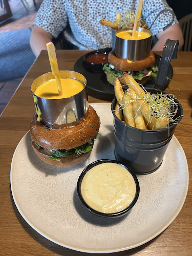 91108 food & beer pub - Trenčín