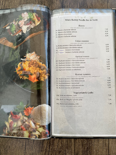 White Rabbit Noodle Bar & Sushi - Gastronómia a pohostinstvo