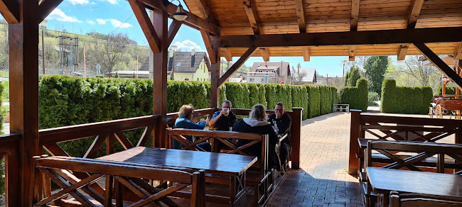 Comentarii opinii despre Country Saloon Belá - Restaurant