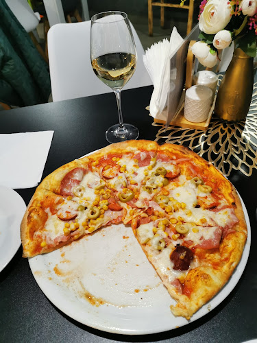 Pizzeria NOVA - Gastronómia a pohostinstvo
