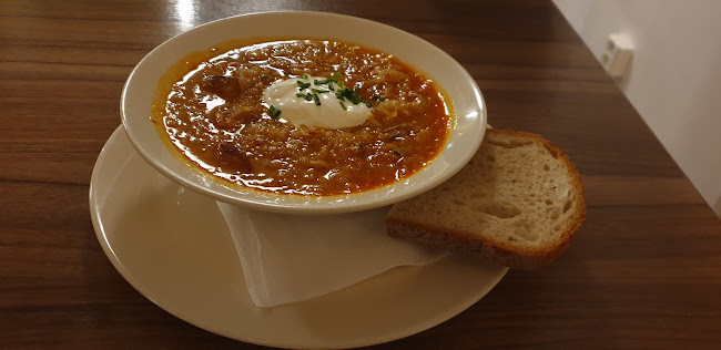 Opinii despre STARÁ POŠTA Restaurant - Cafe bar în Vysoké Tatry - Gastronómia a pohostinstvo