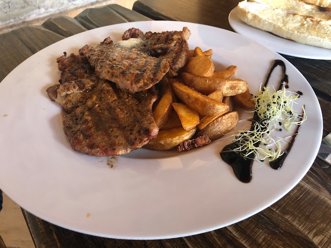 Kamenný Dvor - Gastronómia a pohostinstvo