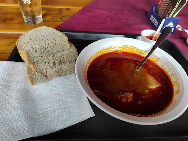 U Anjela - reštaurácia a zábavný centrum pri termálnom kúpalisku - Veľký Meder