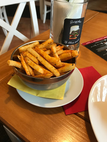 Comentarii opinii despre Tip-Top burger´s