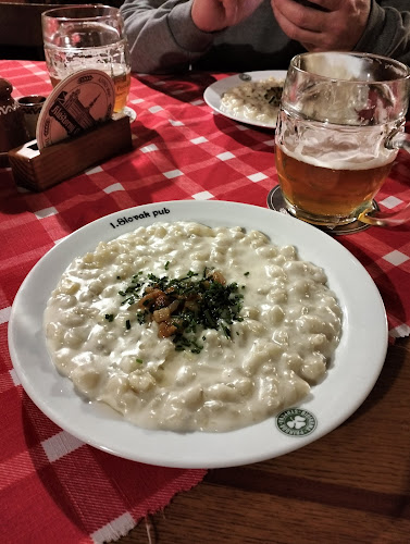1. Slovak Pub - Gastronómia a pohostinstvo