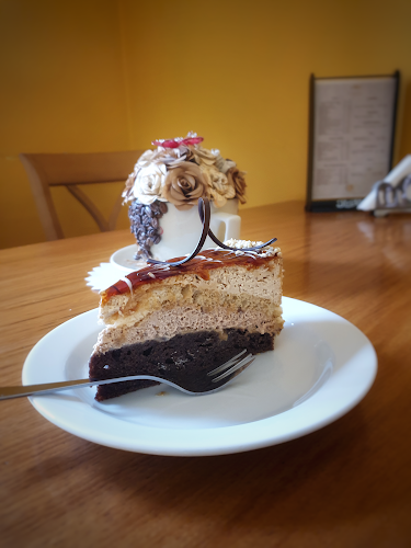 Comentarii opinii despre cukráreň - kaviareň SLADKÝ SEN