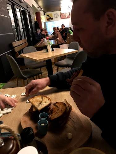 Comentarii opinii despre Bistro Kinečko