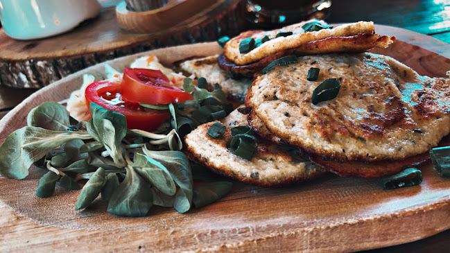 Opinii despre Koliba pod Urbanovým vrchom - Ski Čierny Balog în Medveďov - Gastronómia a pohostinstvo