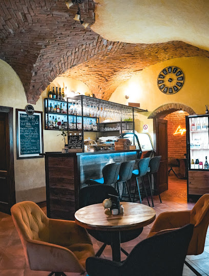 L'aperitivo cafe bar