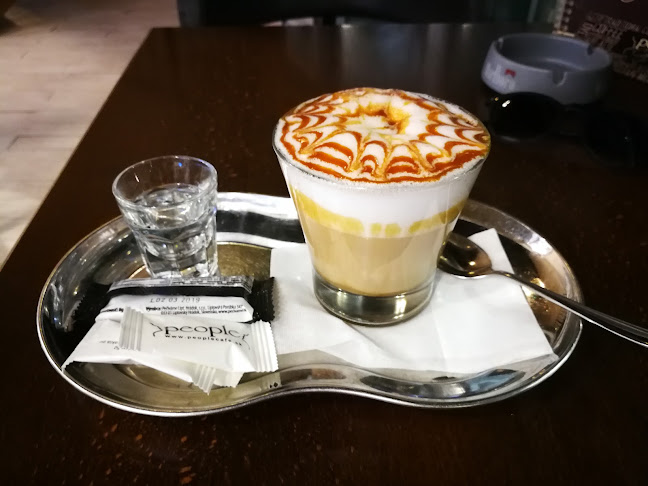 Opinii despre People caffe bar în Košice - mestská časť Západ - Gastronómia a pohostinstvo