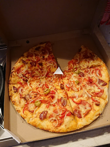 Opinii despre Pizza Rey în Komárno - Gastronómia a pohostinstvo