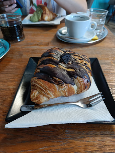 Comentarii opinii despre Straff Bakery