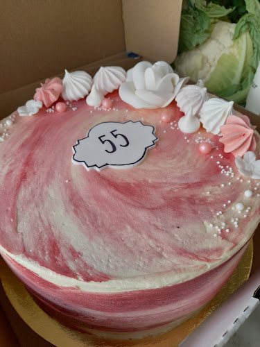 Opinii despre Cukráreň Praliné în Komárno - Gastronómia a pohostinstvo