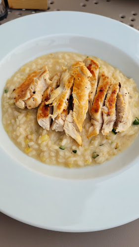 Opinii despre Ring Restaurant în Orechová Potôň - Gastronómia a pohostinstvo