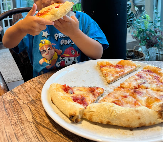 Opinii despre Kubu în Bratislava - Gastronómia a pohostinstvo