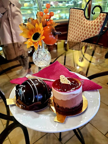 Comentarii opinii despre CUKRÁREŇ VENUS