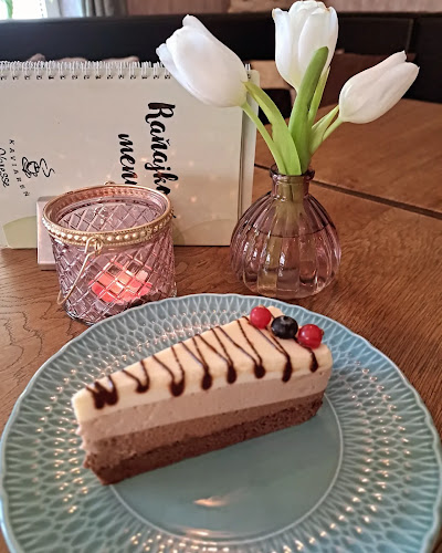 Kaviareň Varesse - Nové Zámky