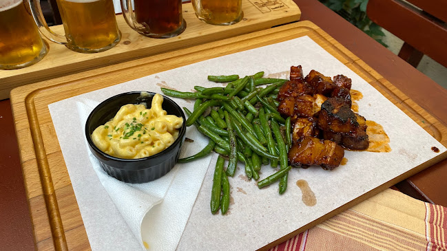 Comentarii opinii despre Beer Palace Restaurant & Pub