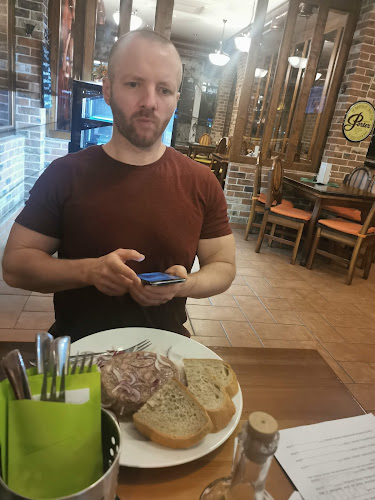 Piváreň Junior - Gastronómia a pohostinstvo