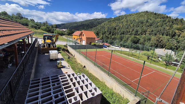 Reštaurácia a penzión pod vlekom - Gastronómia a pohostinstvo