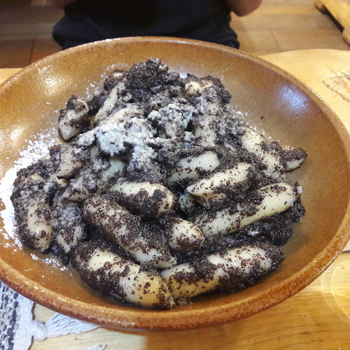 Koliba Bešeňovka - Gastronómia a pohostinstvo