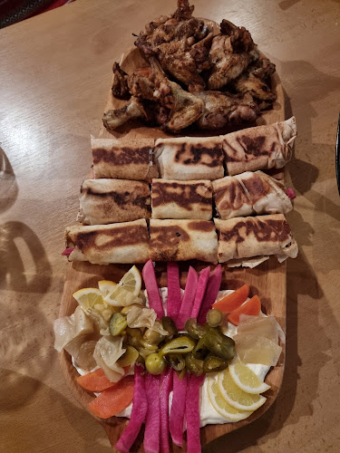 Palmyra Club - Gastronómia a pohostinstvo